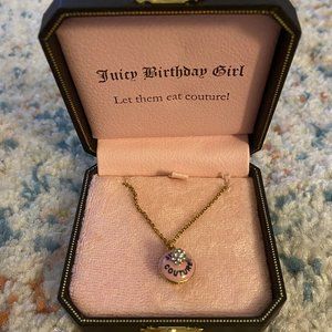 Juicy Couture: Birthday Cupcake Necklace